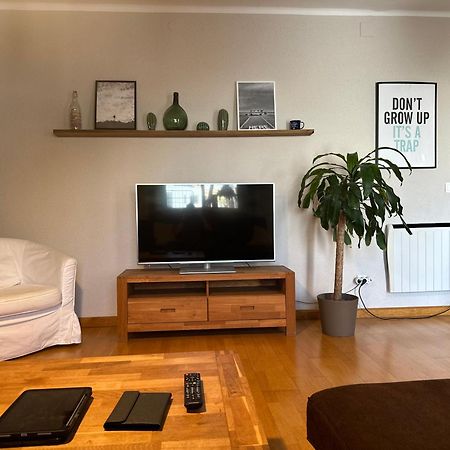 Moderno Apartamento En El Centro Vilanova i la Geltrú Esterno foto
